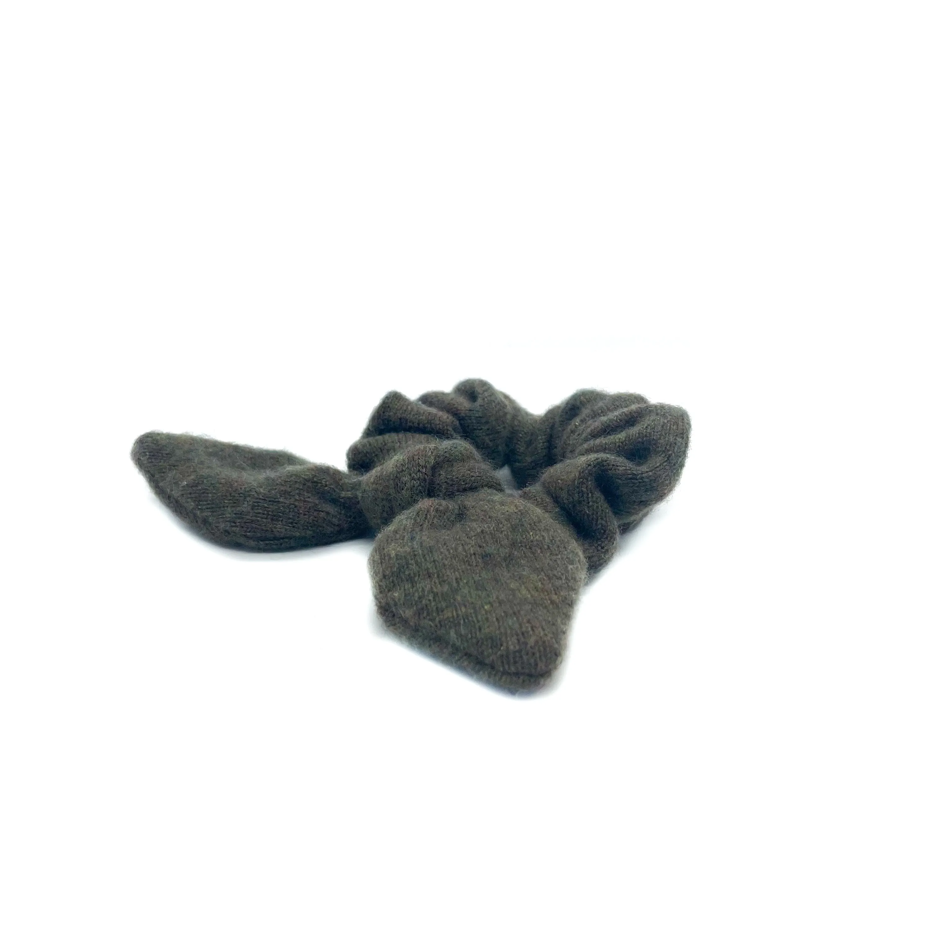 CASHMERE SCRUNCHIE | Carmen
